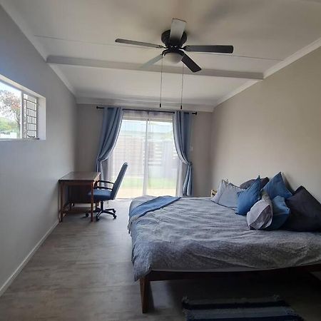 Rock Away Beach Condo. Hartenbos Esterno foto